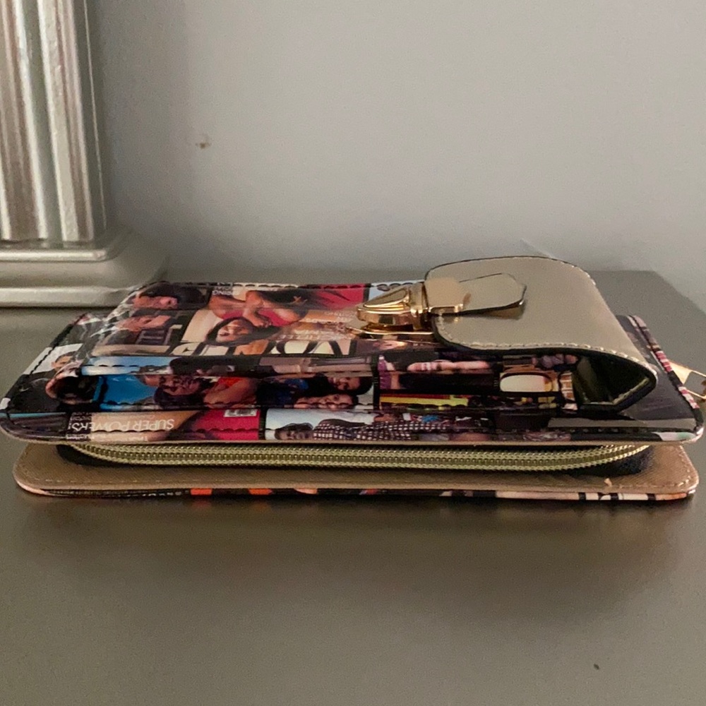 Michelle OBAMA Wristlet Cell Phone/ Wallet